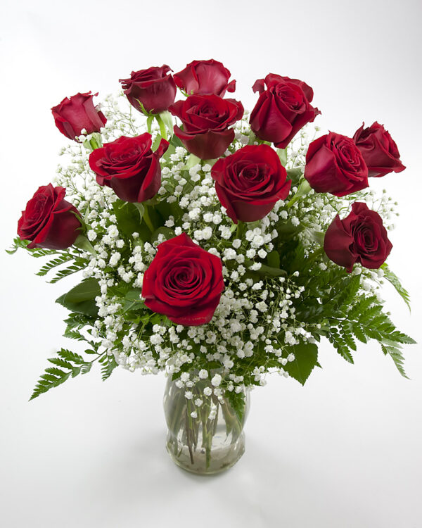 Dozen Roses in Vase